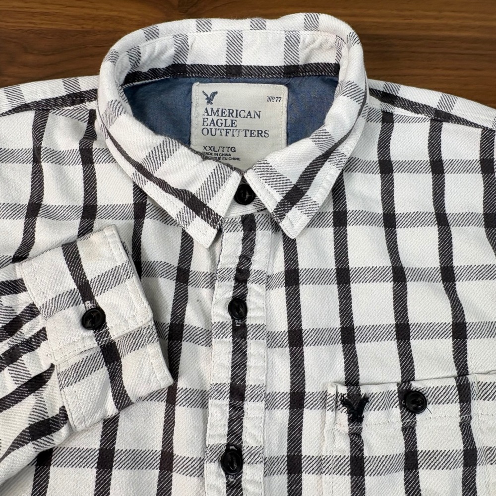 American‎ Eagle Outfitters Mens XXL Black White Plaid Flannel Button Down Shirt